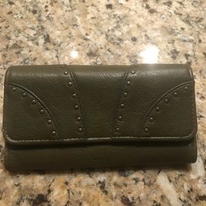 Jessica Simpson olive green wallet
